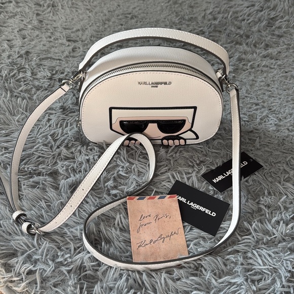 Karl lagerfeld - Picture 3 of 17